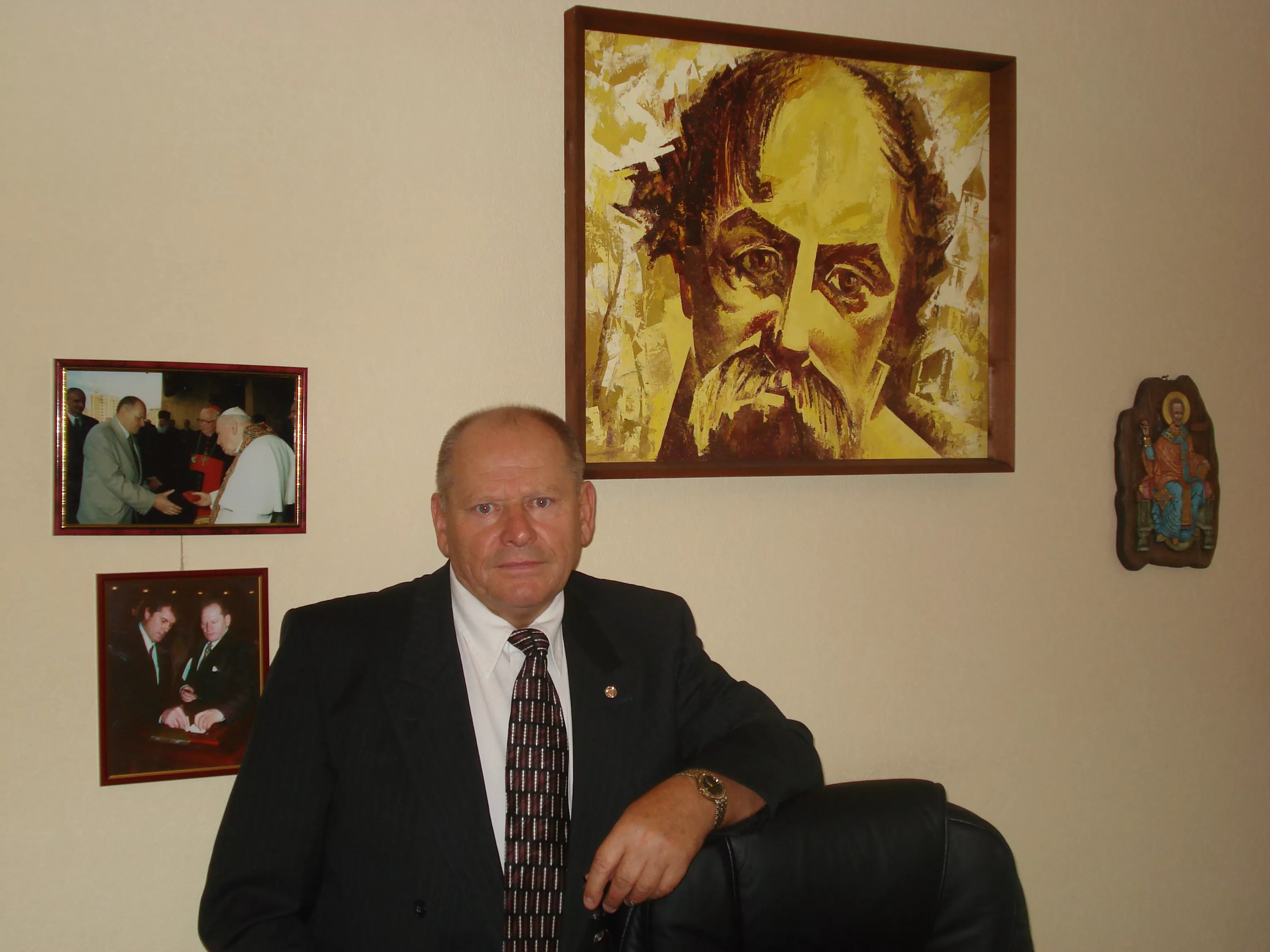 жулинський