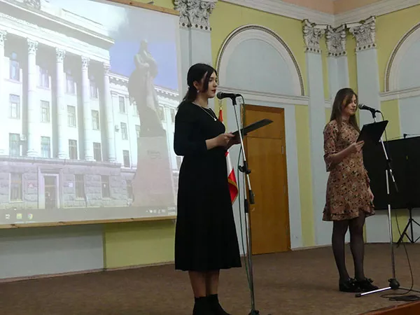 Знайди себе з факультетом іноземної філології!