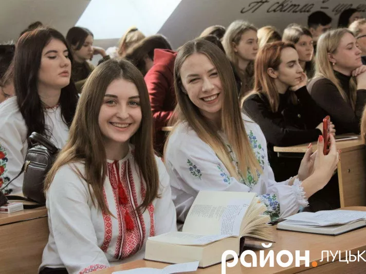 «Думи мої...» на укулеле та оголений автопортрет: як студенти ФФтаЖ осмислювали Шевченка