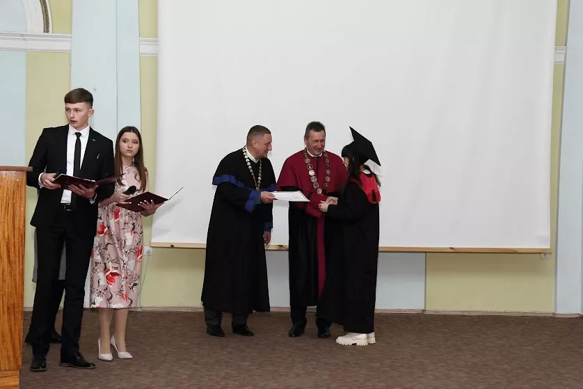 випускний