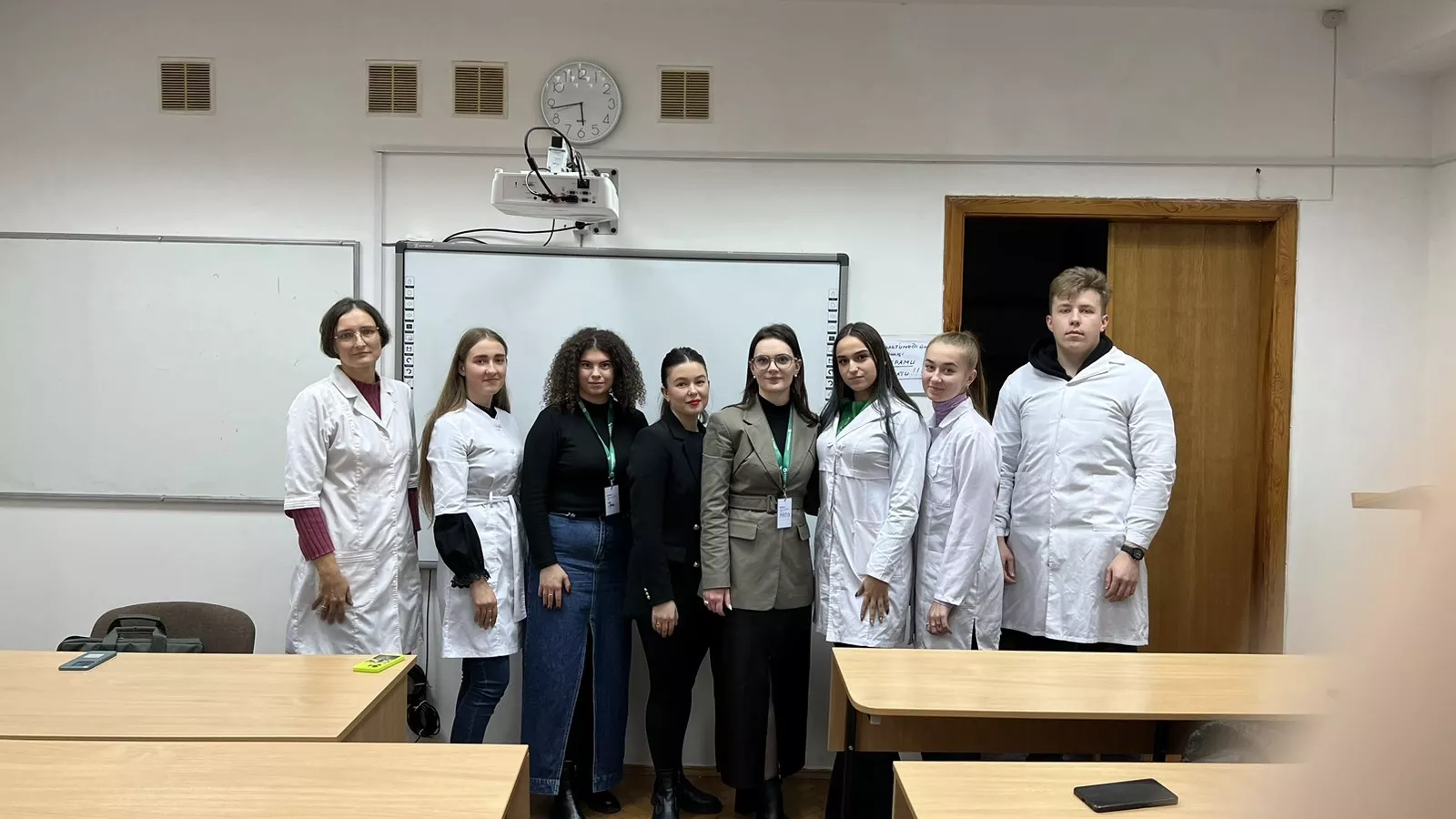 медики