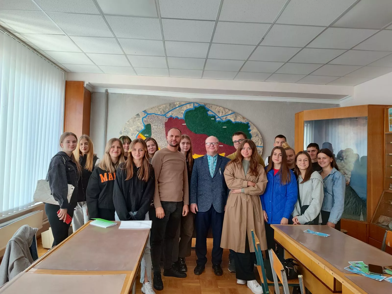 Екскурсія в кабінет-музей геології