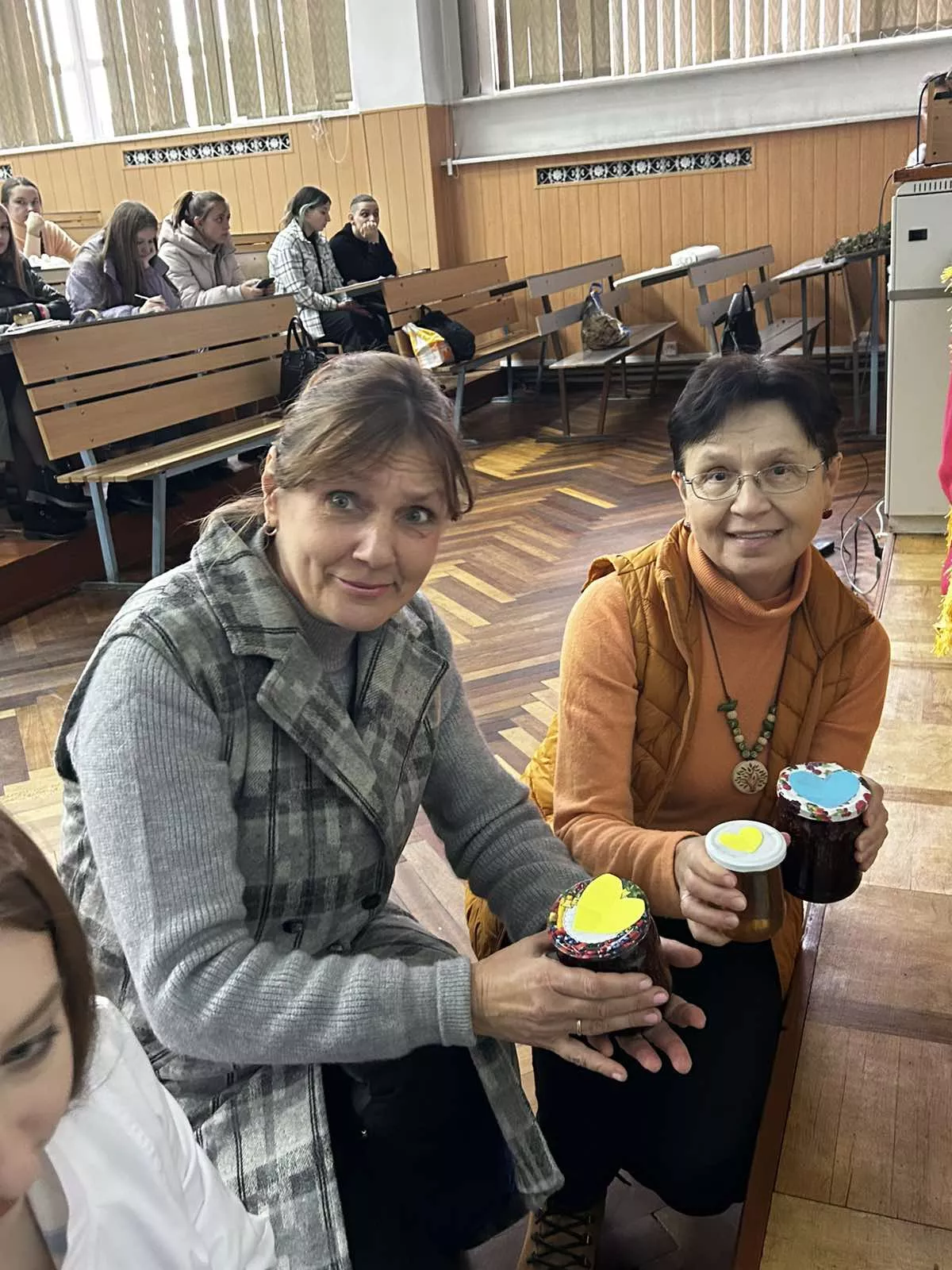 філологія