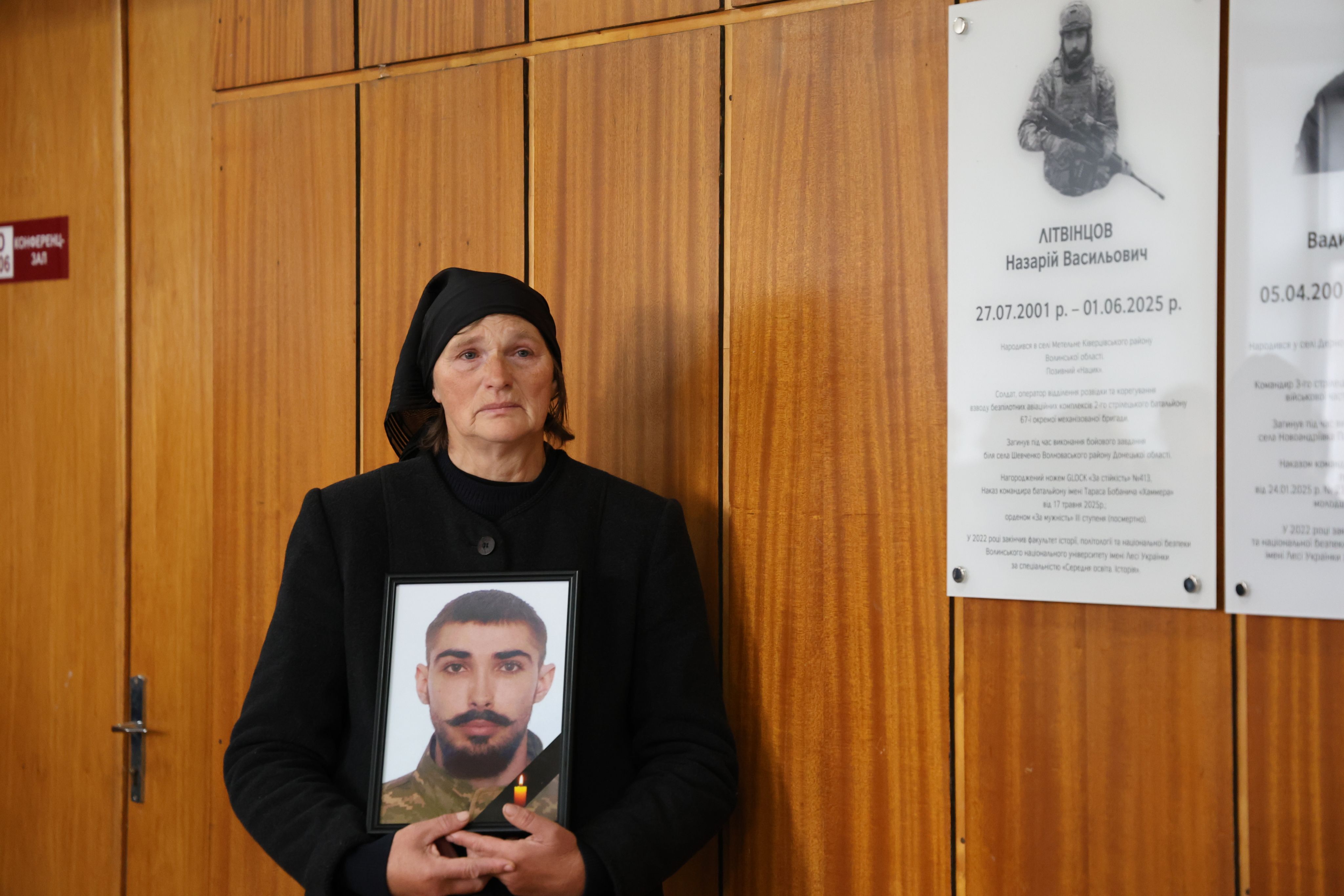 У ВНУ відкрили меморіальні дошки загиблим воїнам Володимиру Стогнію та Назарію Літвінцову