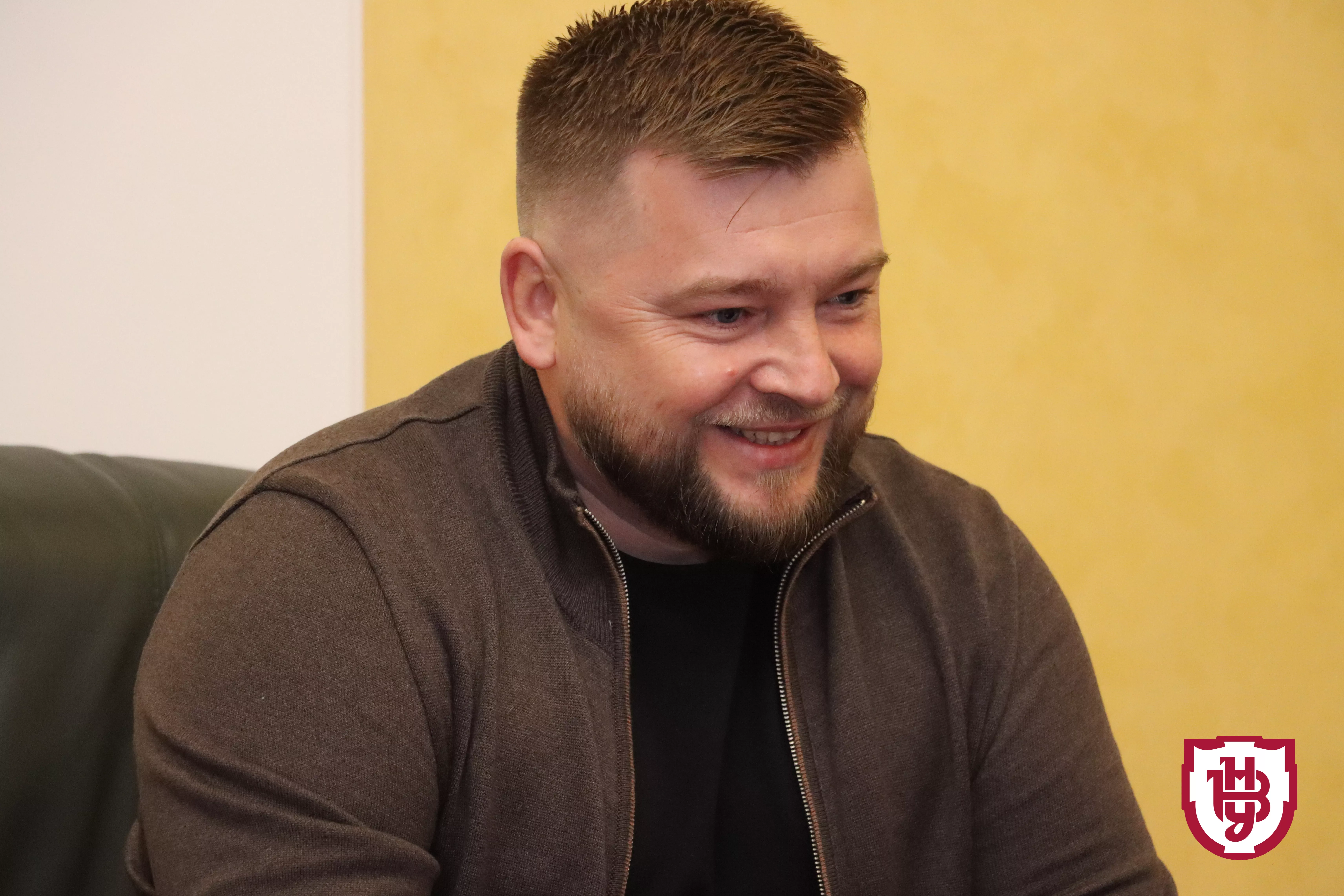 договір