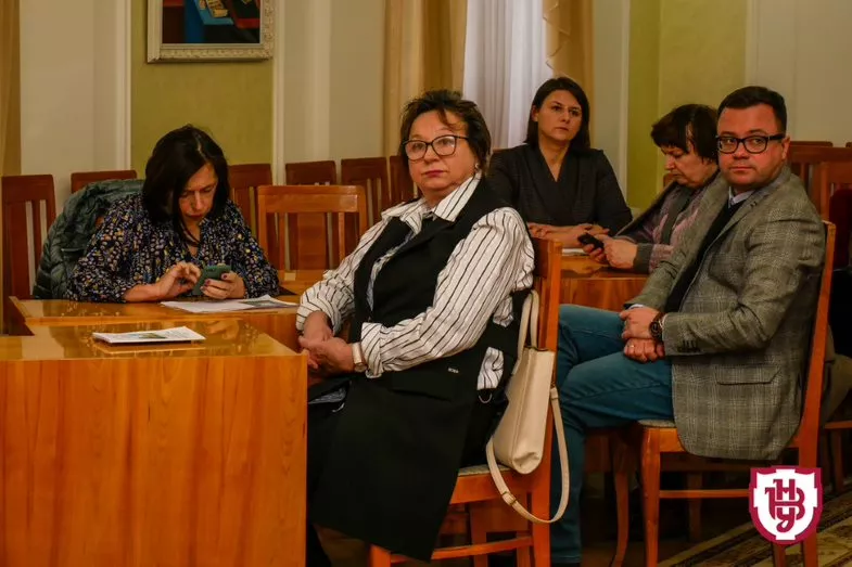 монографія