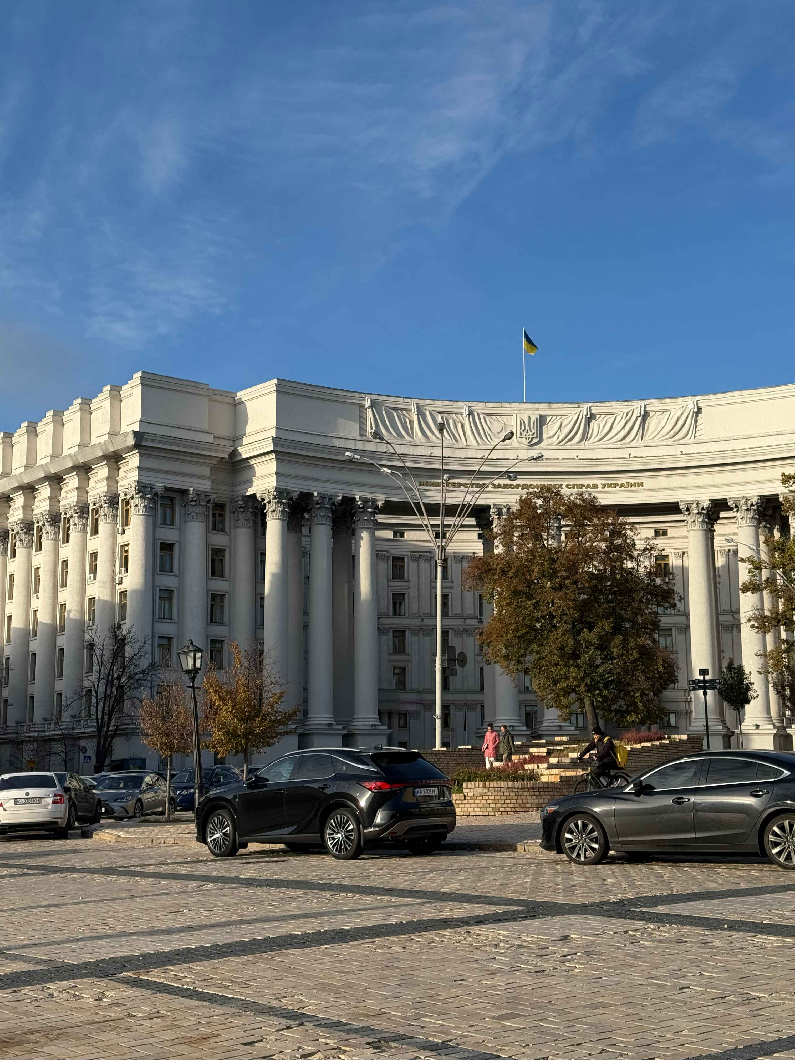 «Small talk» із магістранткою факультету міжнародних відносин про дипломатичну роботу