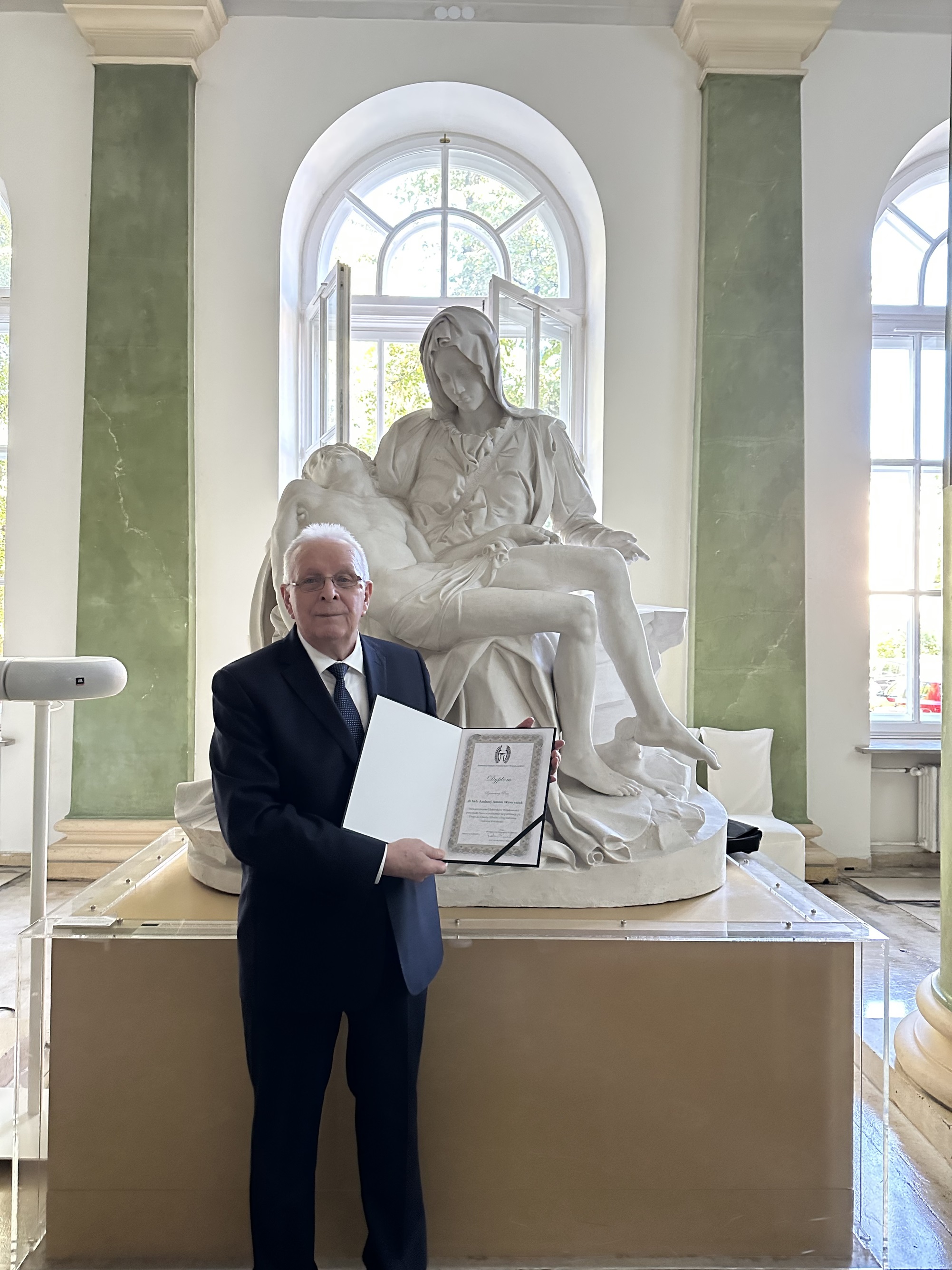 міжнародники