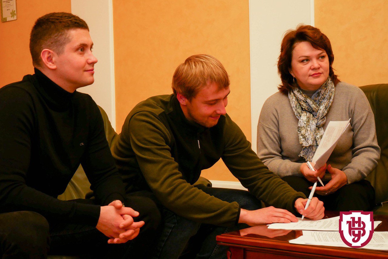 економісти