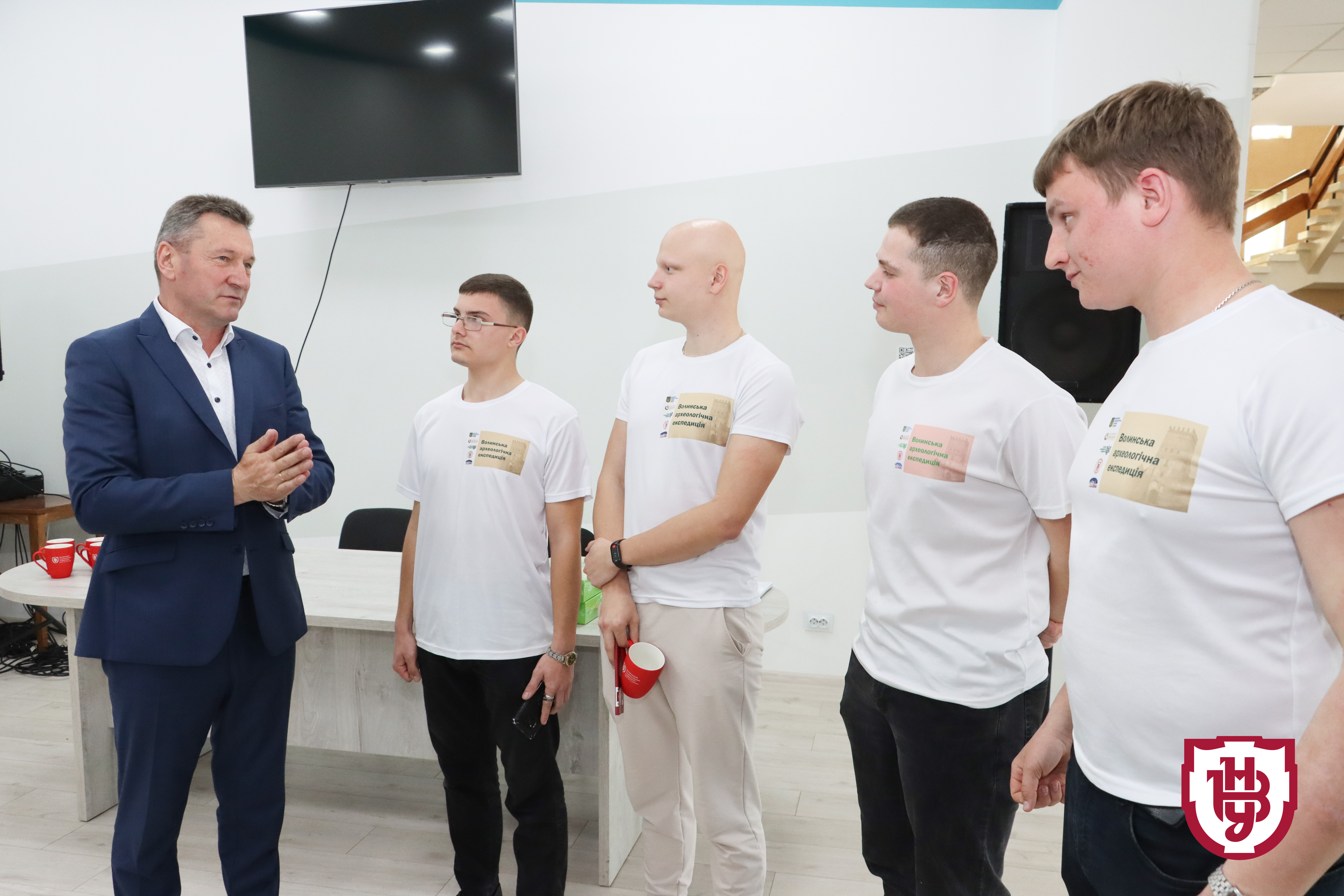 лабораторії