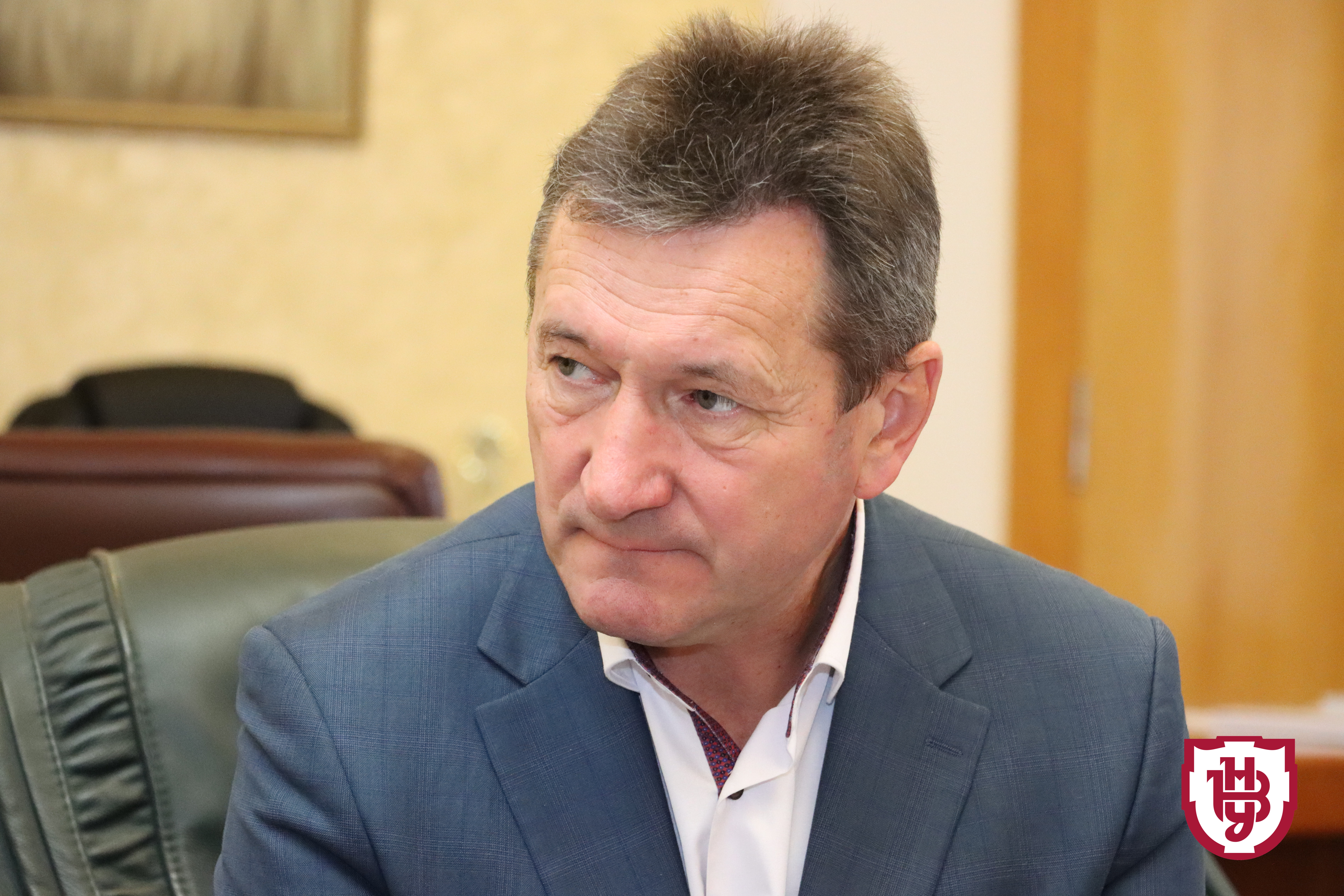договір